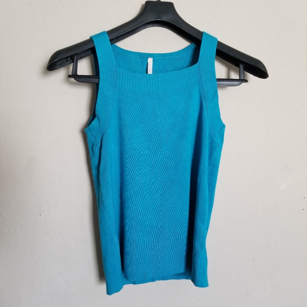 LEO & NICOLE Petite Large PL TANK TOP KNIT